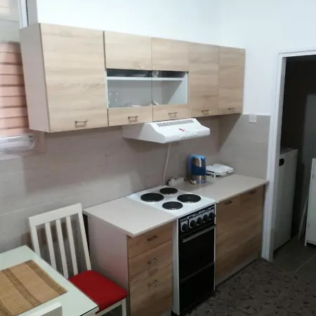 Dunja Appartement *